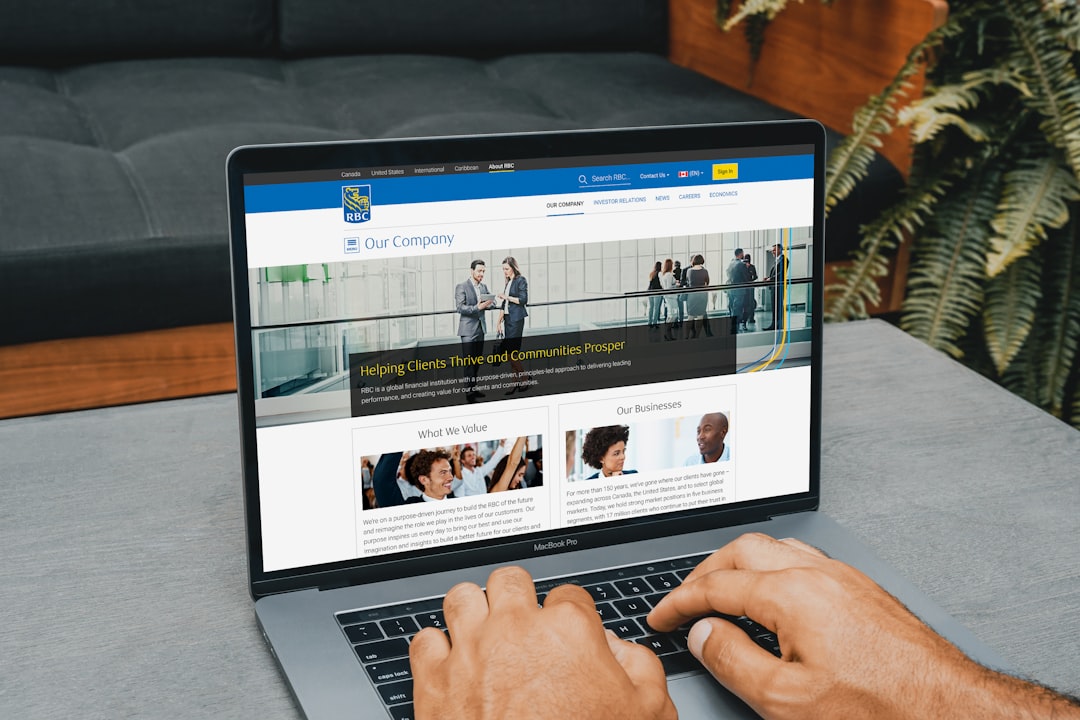 découvrez les erreurs courantes en matière d'assurance et apprenez comment les éviter pour protéger efficacement vos biens et votre avenir financier. impossible de se tromper avec nos conseils d'experts sur les erreurs d'assurance à ne pas commettre.