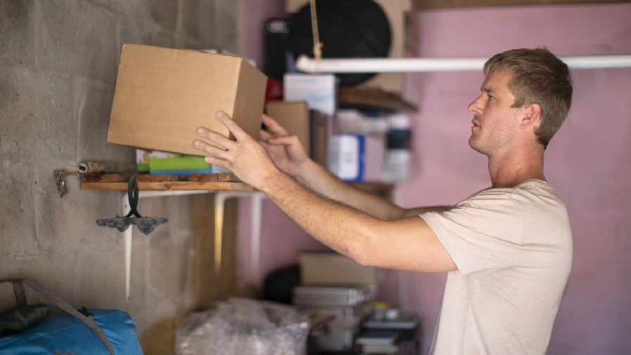 découvrez notre assurance garages, conçue pour protéger votre véhicule et votre espace de stationnement. profitez d'une couverture complète contre le vol, les dommages et les intempéries, tout en bénéficiant d'une assistance 24/7. protégez votre investissement avec nos offres adaptées à vos besoins.