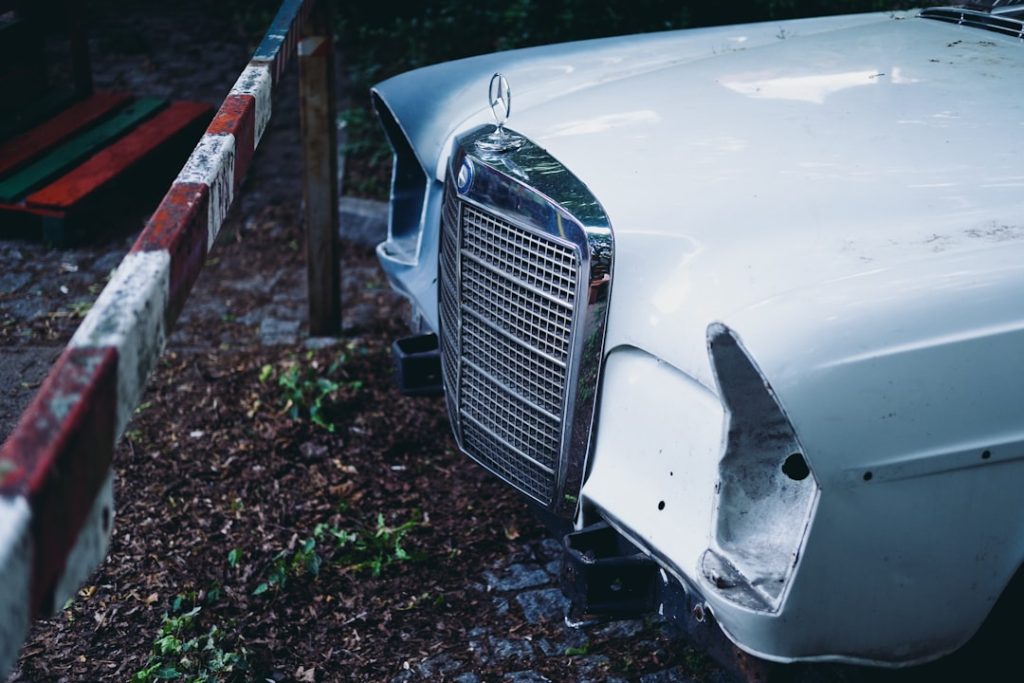 obtenez une assurance auto commerciale adaptée à votre entreprise. protégez vos véhicules et vos employés avec des options sur mesure, des tarifs compétitifs et une couverture complète pour une tranquillité d'esprit optimale sur la route.