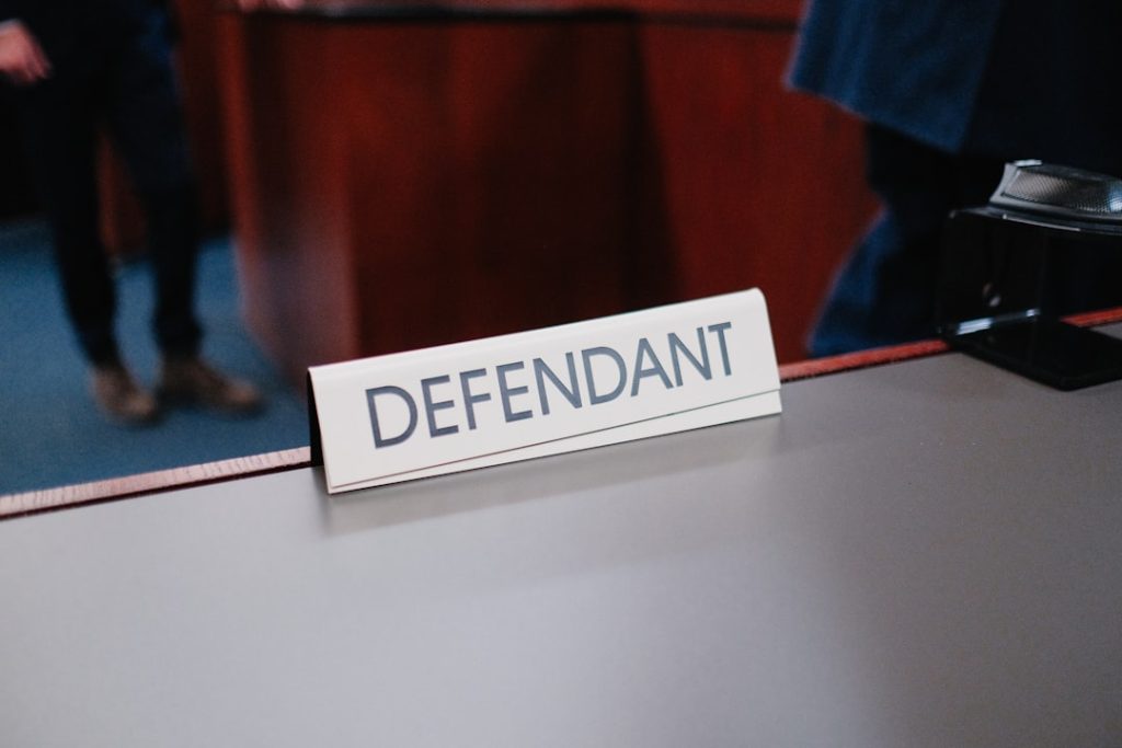 découvrez ce qu'est la responsabilité, son importance dans le droit et les affaires, ainsi que son impact sur la prise de décisions. apprenez comment gérer les risques et se conformer aux réglementations en matière de responsabilité.