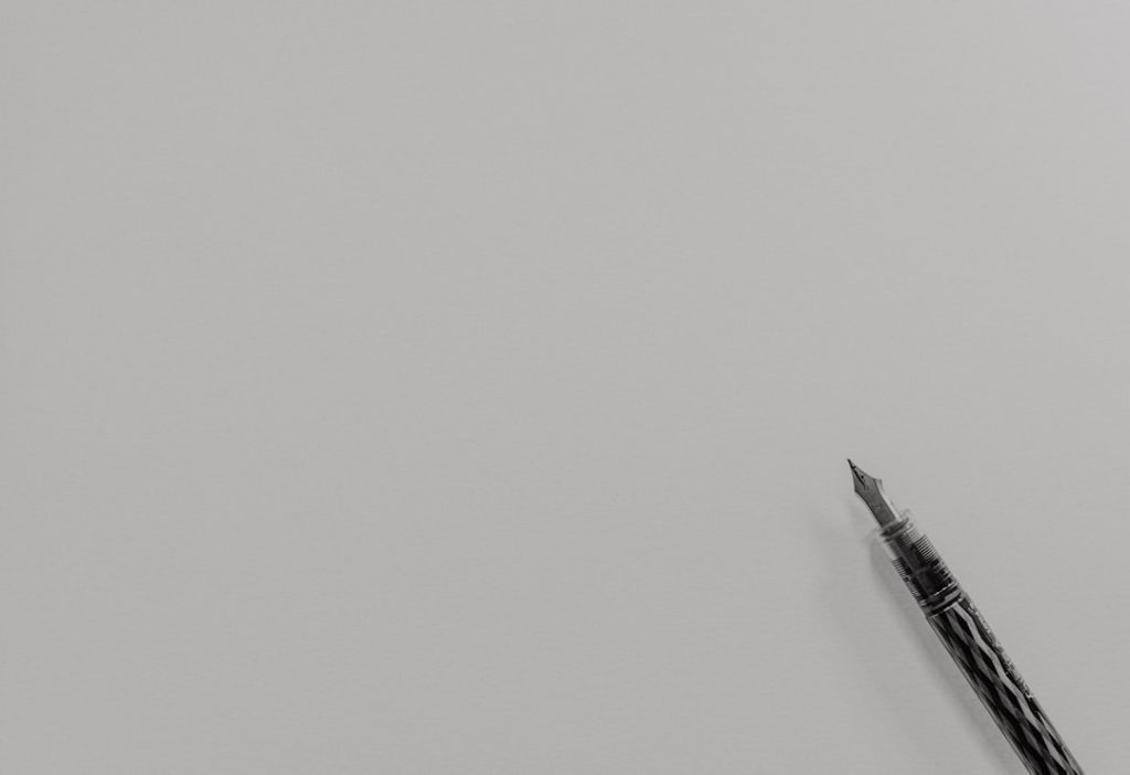 découvrez l'importance de l'assurance obligatoire : protégez-vous et respectez la législation en vigueur. informez-vous sur les différents types d'assurances indispensables pour assurer votre sécurité et celle de votre entourage.
